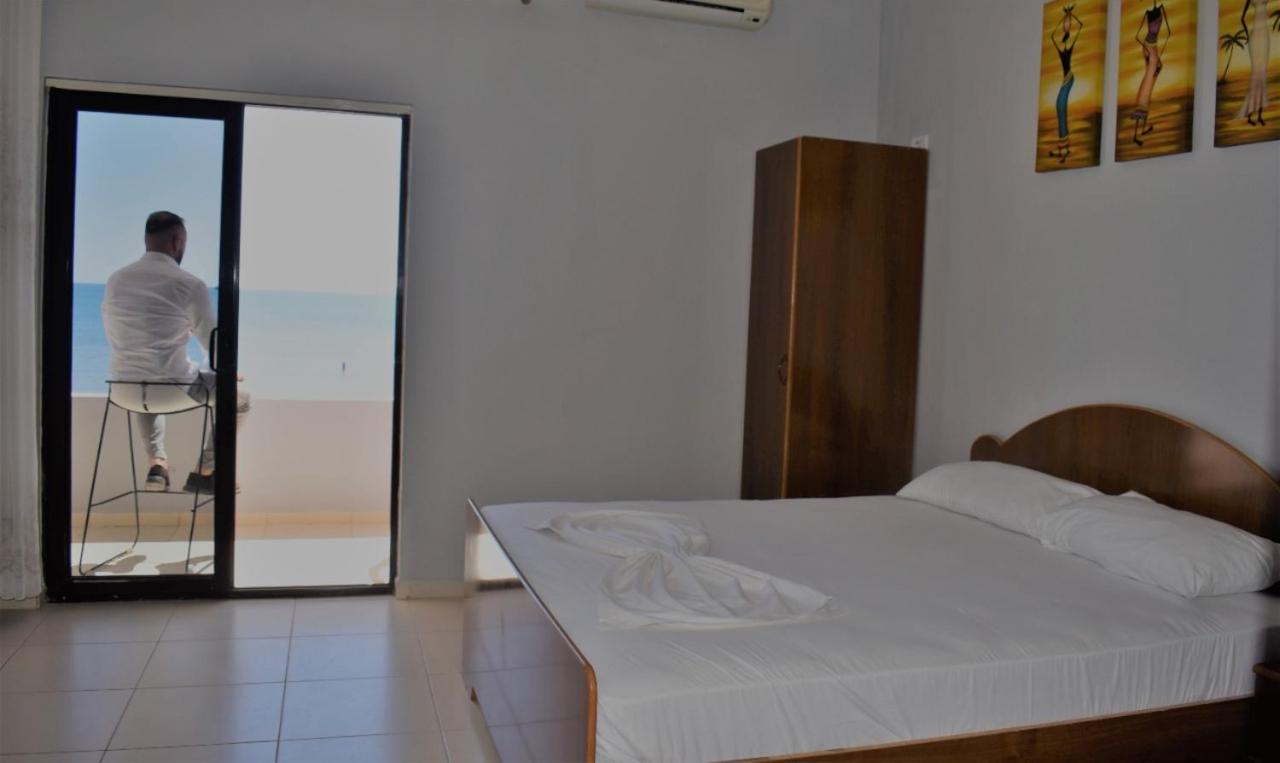 Hotel Emi 2*